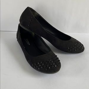 🌷🌼 2/$15 Arizona Faith Studded Flats🌷🌼